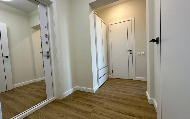 Апартаменты на проезде Золотой Берег, 2Е