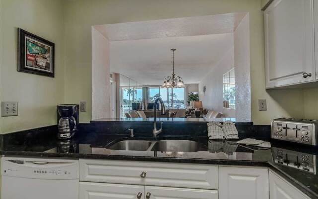 Bahia Vista 11237 - Two Bedroom Condo