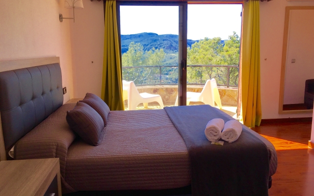 El Petit Mirador Hotel