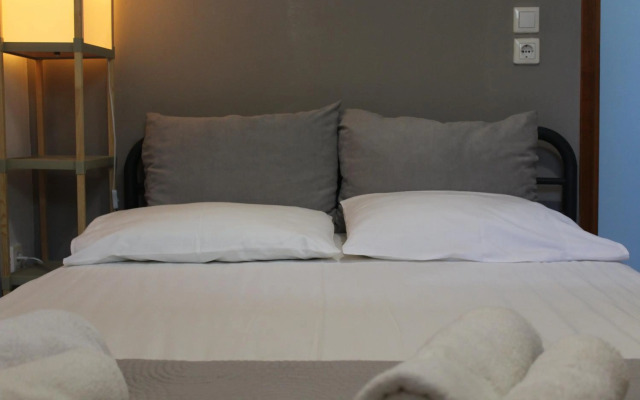 Village Drapanias Apartments