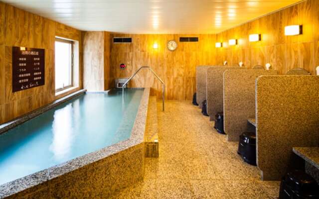 Super Hotel Lohas Kumamoto Tennen Onsen (Super Hotel City Kumamoto)
