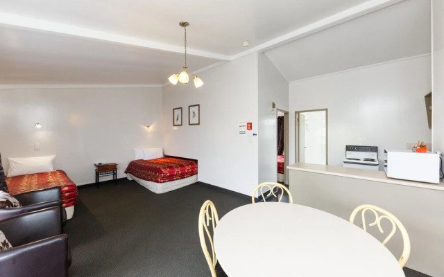 Manfeild Park Motel