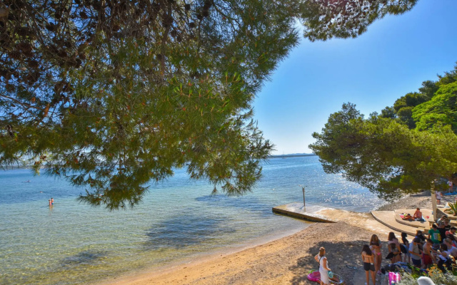 Apartments Studenac in Tkon - island Pasman