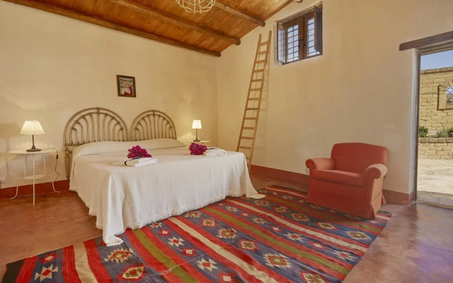 Casale Monte Kronio by Wonderful Italy