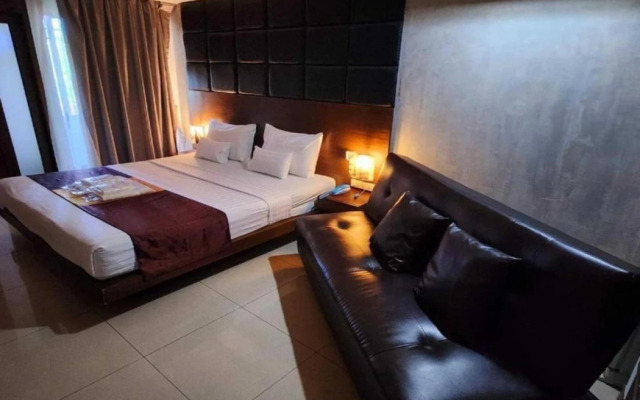 Collection O The Bangkok Cha Cha Suite