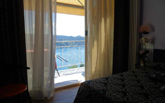 Hotel Panoramico lago d'Orta adults only