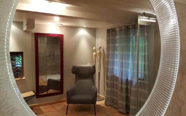 Le Chat Rouge Chambres d'Hôtes de Charme en Alsace