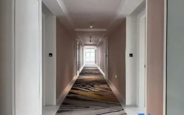 Vienna International Hotel (Chongqing Fengjie Wanda Plaza Branch
