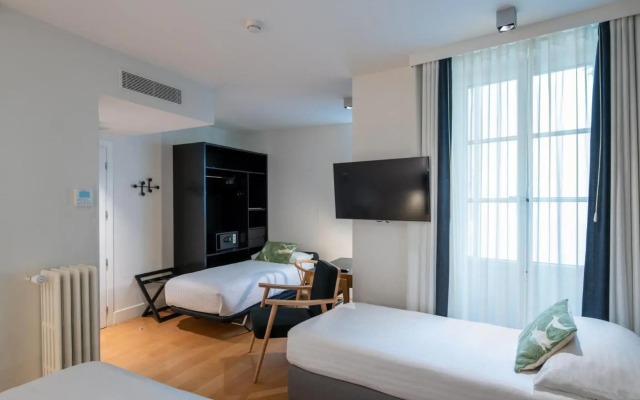 The Pax Hotel
