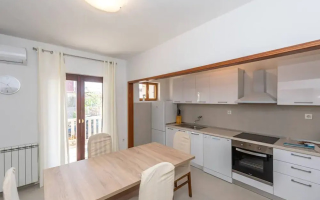 Sunny and Sleek Apartment Kastel Novi With Terrace