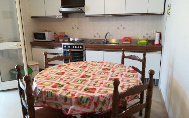 Vicino al Mare e Lontano dai Rumori