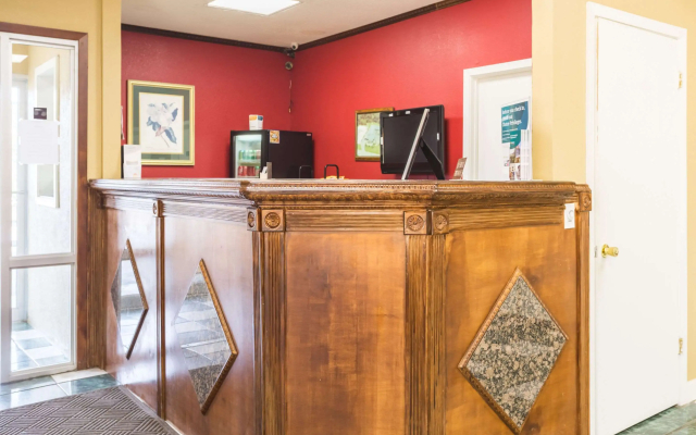 Rodeway Inn Hazlehurst