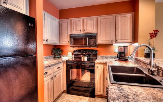 Lakeshore 1540 by Book by Owner