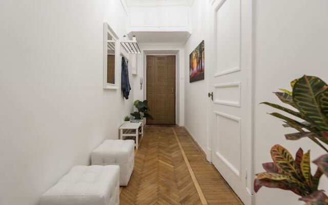 Апартаменты GM на Тверской, 15-99