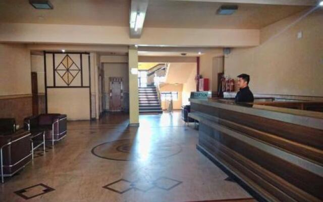 OYO 29216 Yatri Niwas