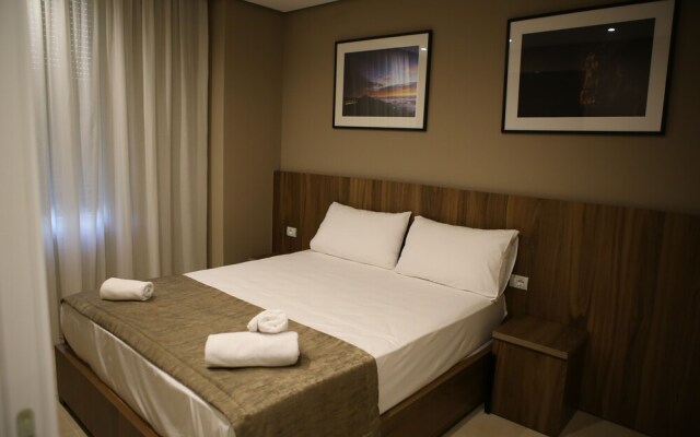 Twin Towers Hotel