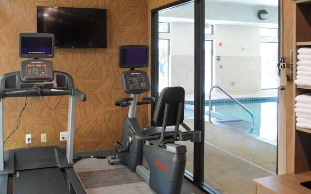 Holiday Inn Express Germantown Nw Milwaukee