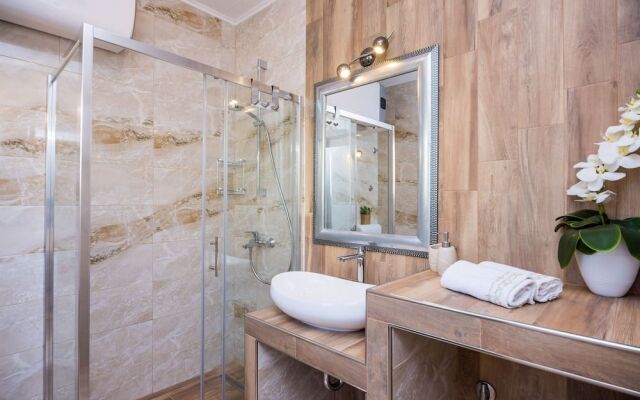 Apartment & Rooms Duja