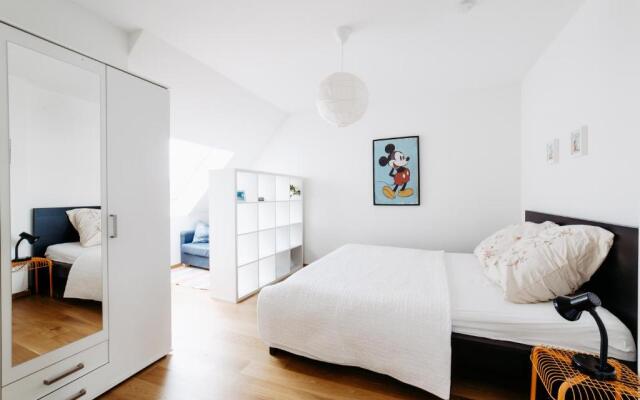 City apartment Schloss Schönbrunn & terrace