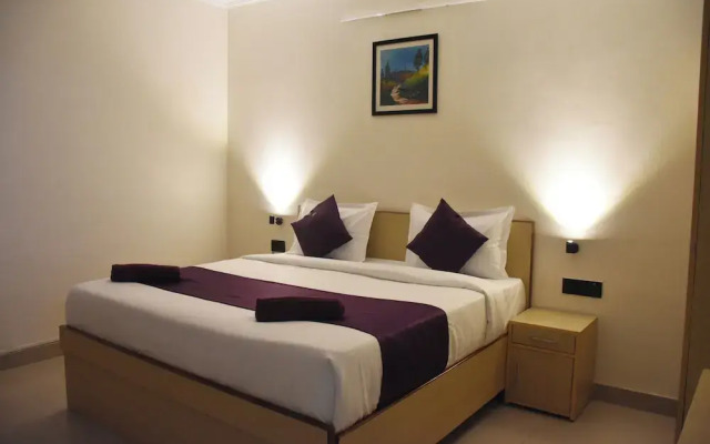 Date Palm Hotel