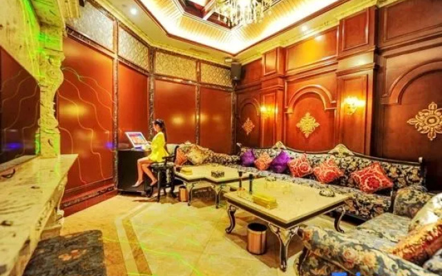 Panzhihua Huacheng Hotel
