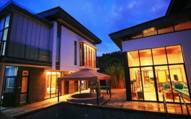 Moon River Villa No 5