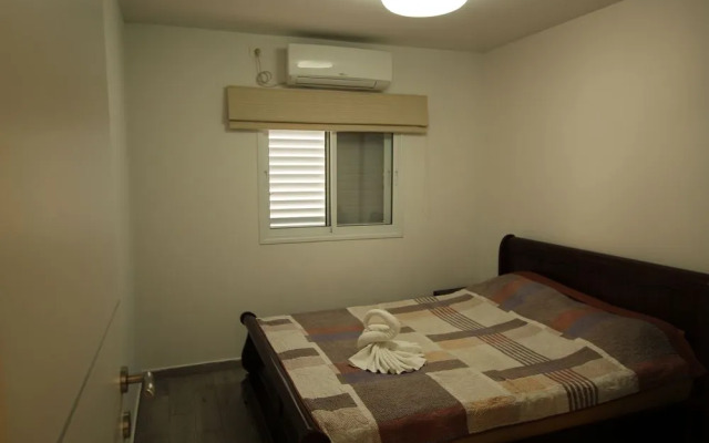 The Seasons Beach Design Studio Sea View