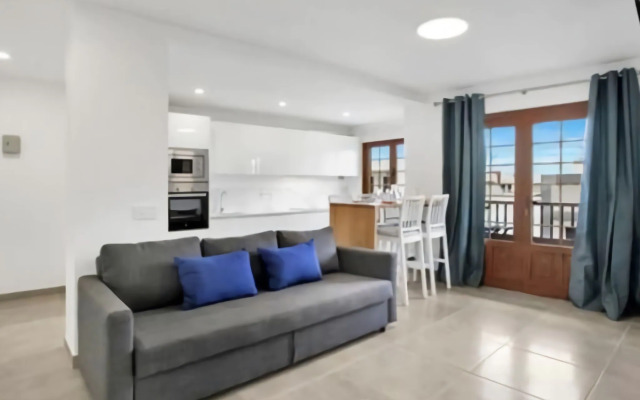 Spacious holiday home in Candelaria with terrace