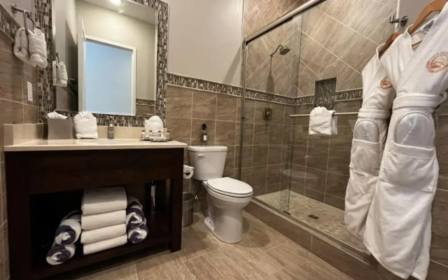 Huff House Inn