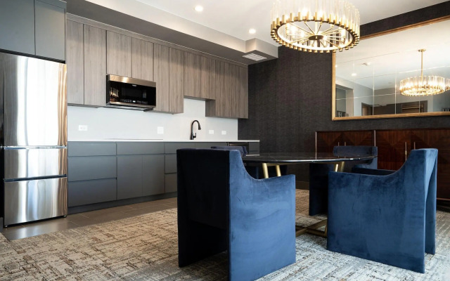 SpringHill Suites by Marriott Chicago Chinatown