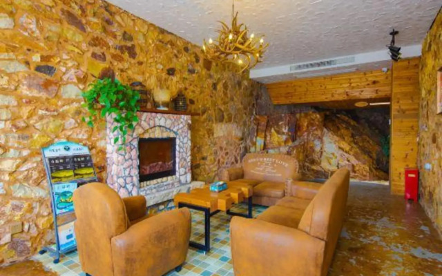 Shishang Yixiang Hostel