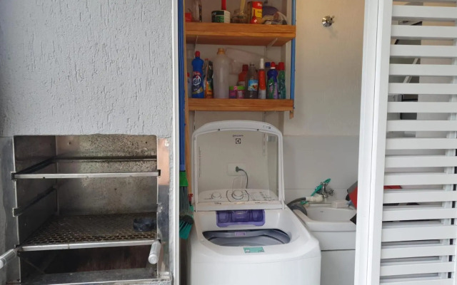 Apartamento com piscina em Ubatuba perto da praia