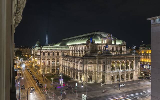 De Luxe Suite Staatsoper by Welcome2Vienna