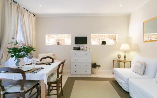 Quartier Latin Apartments