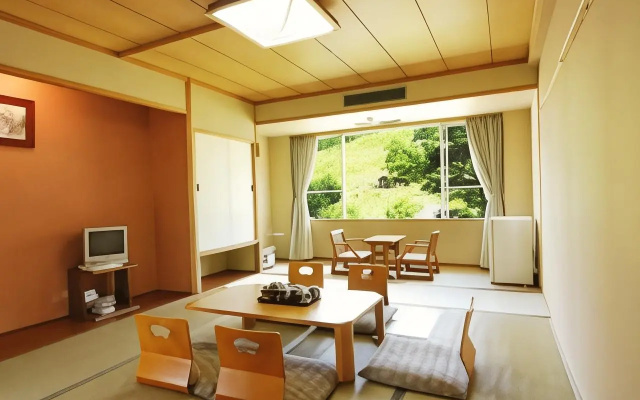 Ikenotaira Shirakaba Kogen Hotel – Guest Rooms – Tateshina