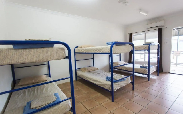 Potshot Hotel Resort