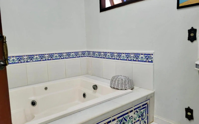 Casa Grande - 4 Suítes - Pier - Internet fibra 100MB