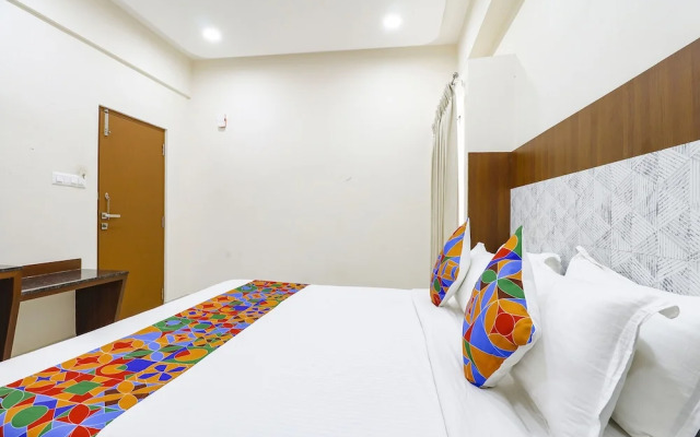 Fabhotel Sathya Comforts