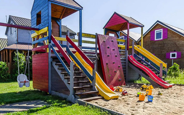 Holiday Cottages, Jezierzany