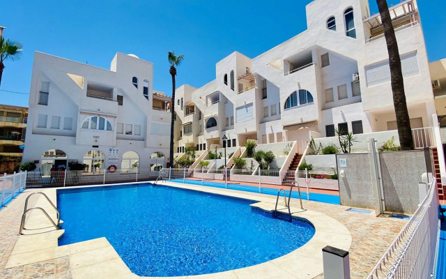 Cozy apartment in Garrucha on the beachfront