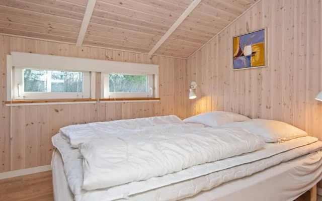 6 Person Holiday Home in Tarm