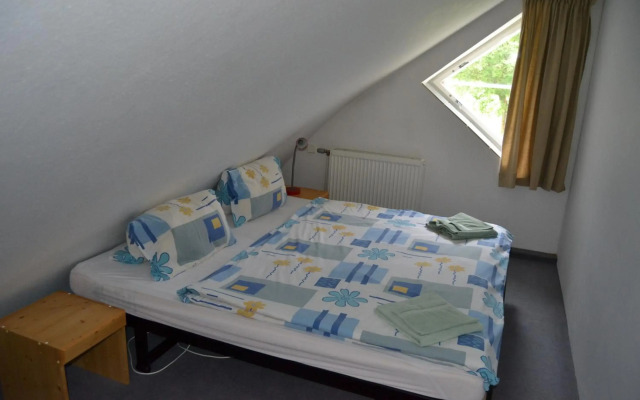 Apartments Holiday Pec