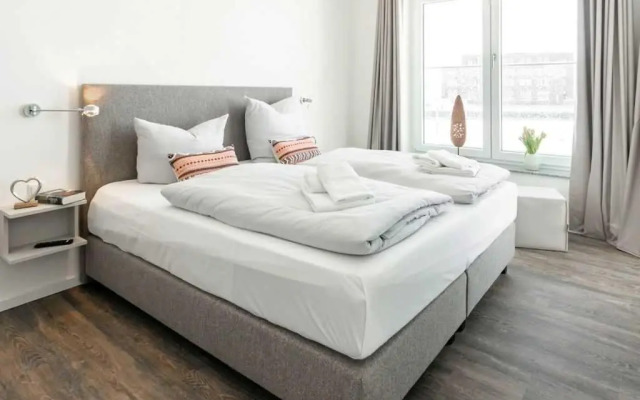 Hafenspitze App 15 Dreimaster