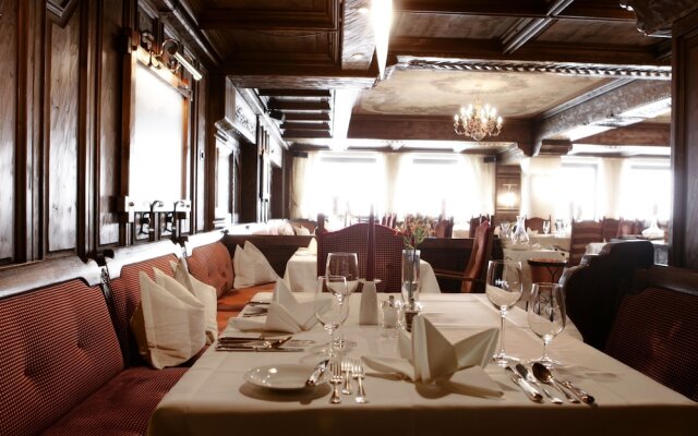 Arlberg Hospiz Chalet Suiten