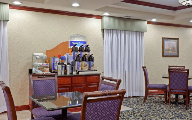 Holiday Inn Express & Suites Pampa by IHG
