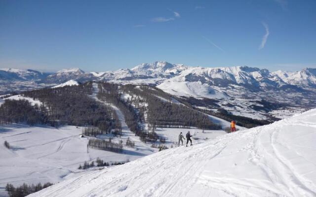 T3 Coquet Et Lumineux Aux Pieds Des Pistes