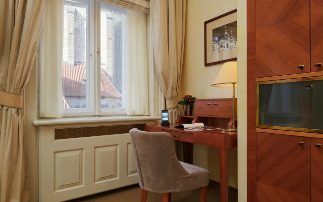 Ventana Hotel Prague