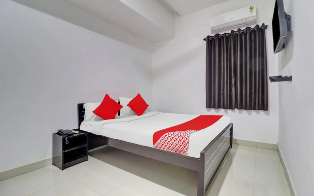 OYO Flagship 80705 Gravity Spaces Gs