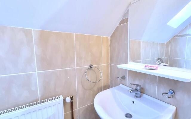 Brekner Private House