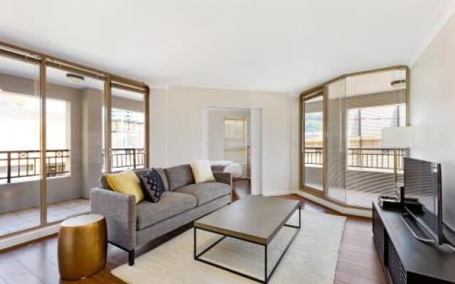 Woolloomooloo Self Contained Modern Apartment